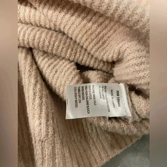 Market & Spruce Light Pink Long Sleeve V neck Ribbed Pullover Sweater Size M - Picture 10 of 10